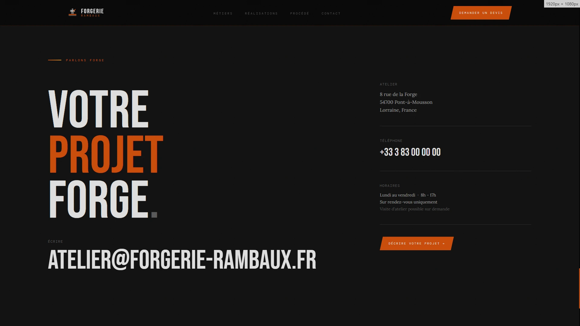 Section contact avec email géant