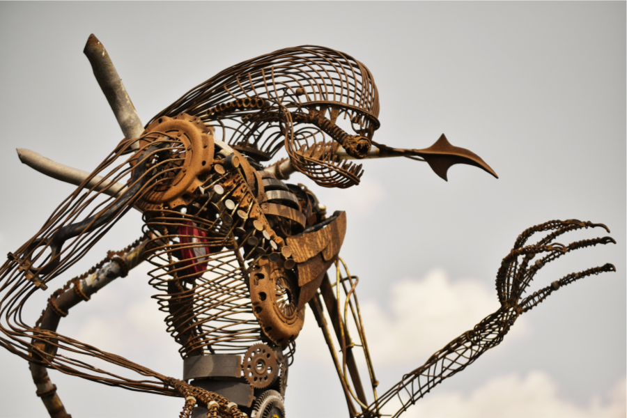 Sculpture en acier de récupération